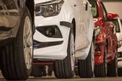 Las automotrices no aplicarán aumentos de precios en abril, pese a que la inflación no cede