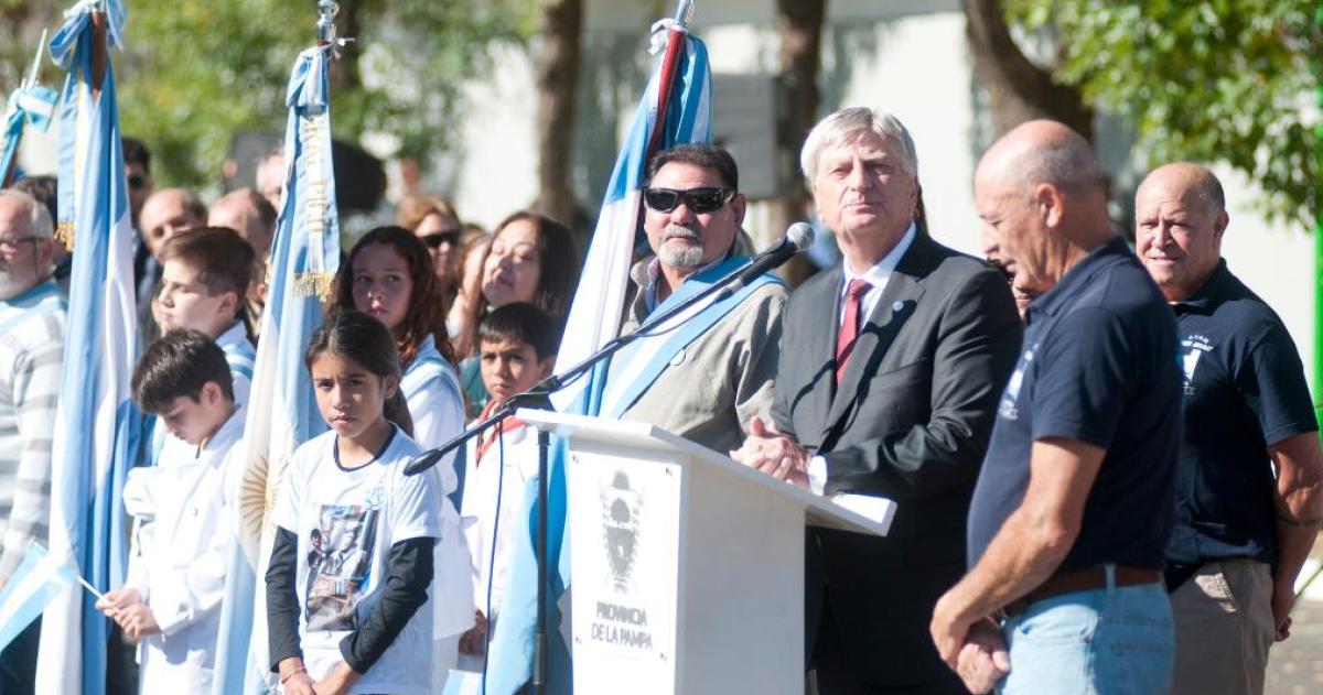Ziliotto homenajeó a los caídos pampeanos en Malvinas y llamó a sostener la memoria