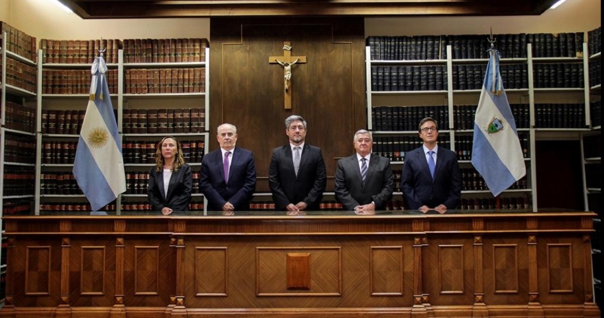 Rechazaron el reclamo por una herencia de un hijo reconocido décadas después