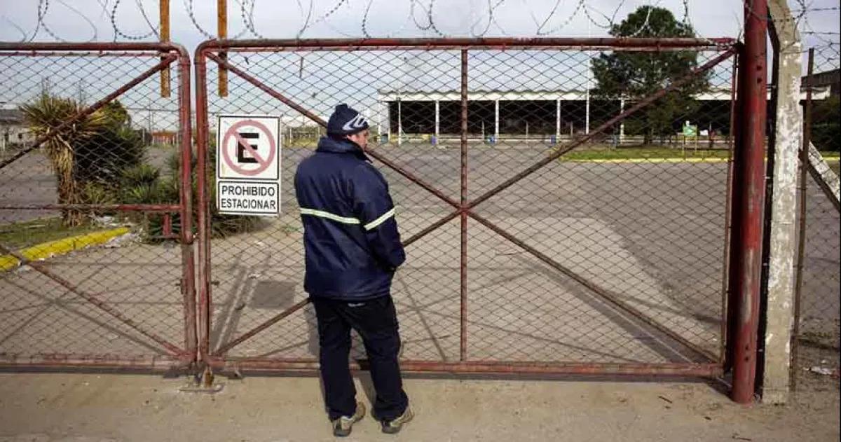 Alerta laboral: en el último año cerraron 66 empresas empleadoras en La Pampa
