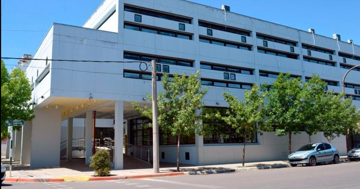Formalizan a un odontólogo por una supuesta estafa
