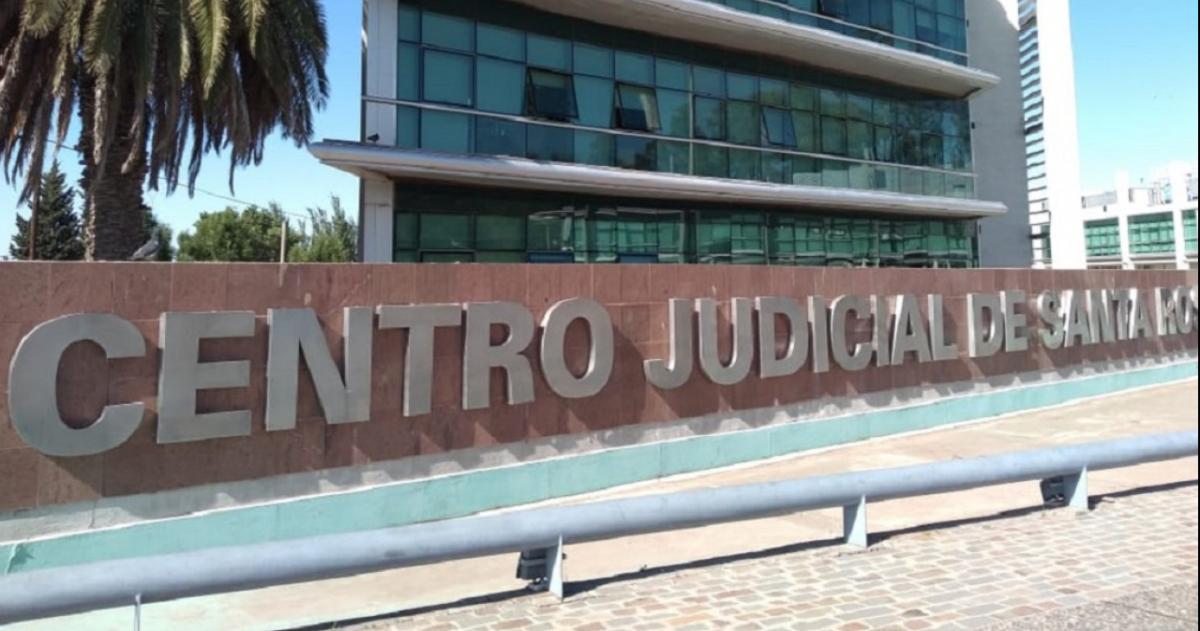 No podrá ver a su hijo hasta demostrar avances en un tratamiento psicológico