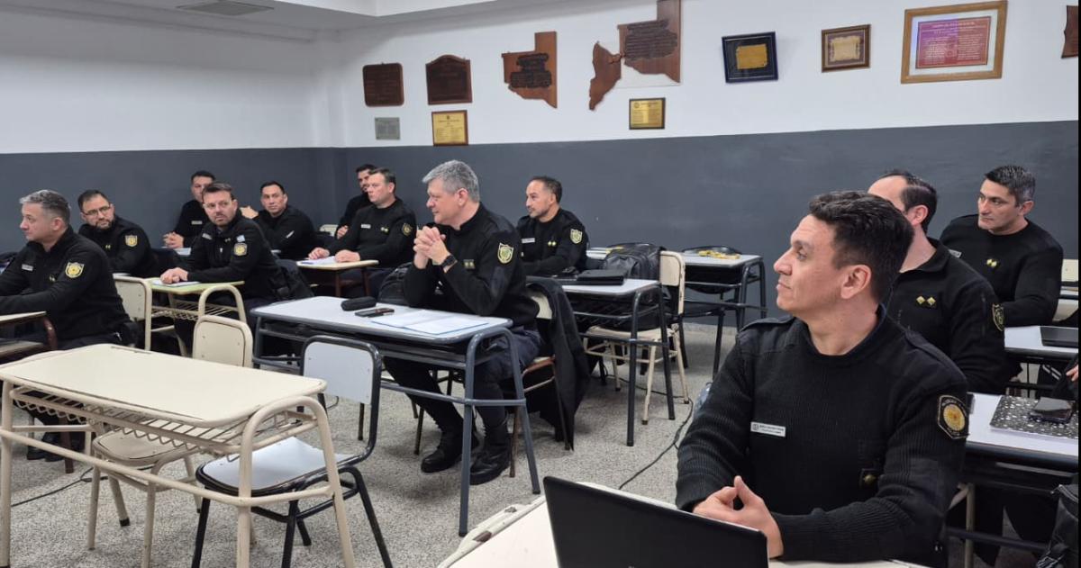 Cursos para ascensos policiales: 186 efectivos se capacitan con nuevos contenidos