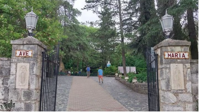  Alta Gracia Córdoba: Fueron a agradecer a un santuario y les robaron el dinero que habían juntado para el tratamiento de su hija