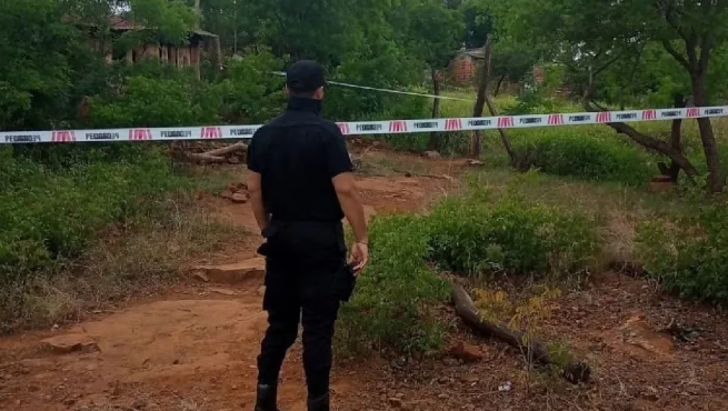 Un albañil fue acusado de haber matado a puñaladas a su compañero de trabajo por una deuda de $500 y ahora irá a juicio