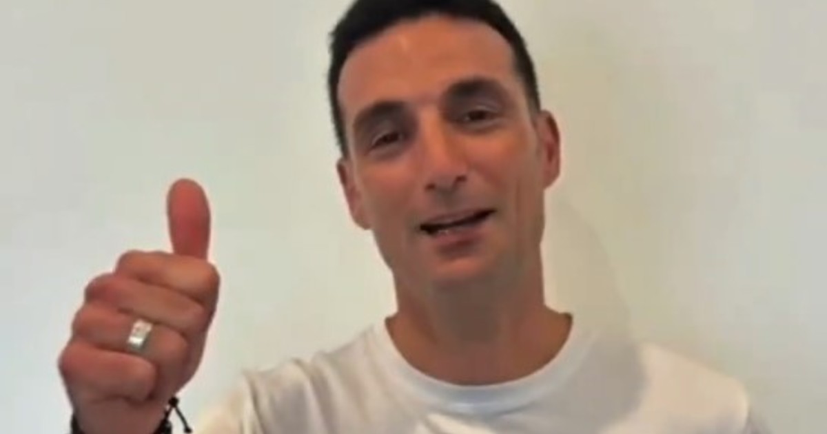 De mundialista a mundialistas: Scaloni reapareció en redes con un mensaje para Las Leonas y Los Leones antes del debut