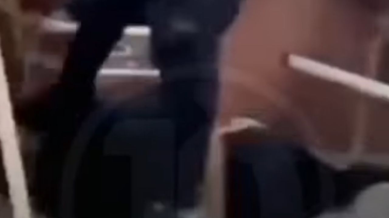 Video: Brutal golpiza en una escuela de Mar del Plata