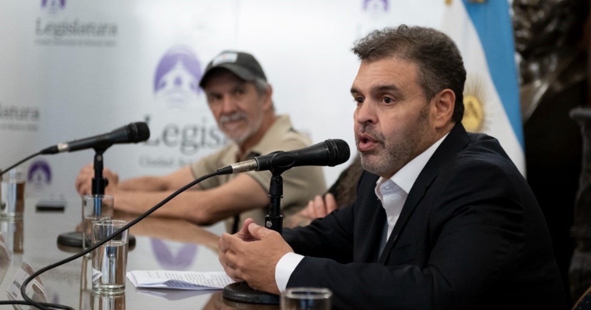 "Ganó la impunidad": la fuerte crítica del diputado que denunció por lavado a Chiqui Tapia y Toviggino por la vuelta a Campana de la causa