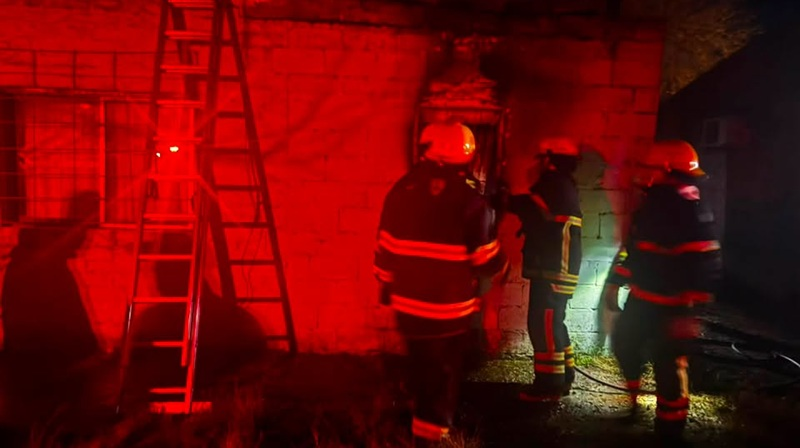 Infortunio: Se incendió una casa y murió una persona en Victorica.