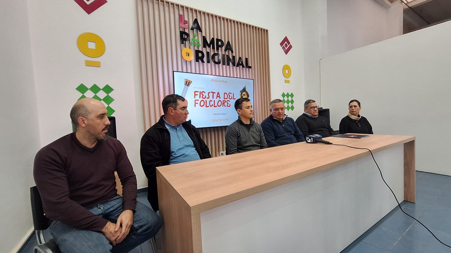 Mauricio Mayer : Edición histórica de la Fiesta del Folclore.