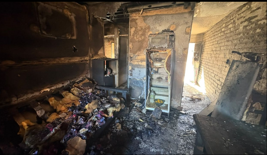 Perdidas totales: Así quedó la vivienda en 1 y 114 tras el incendio-Video