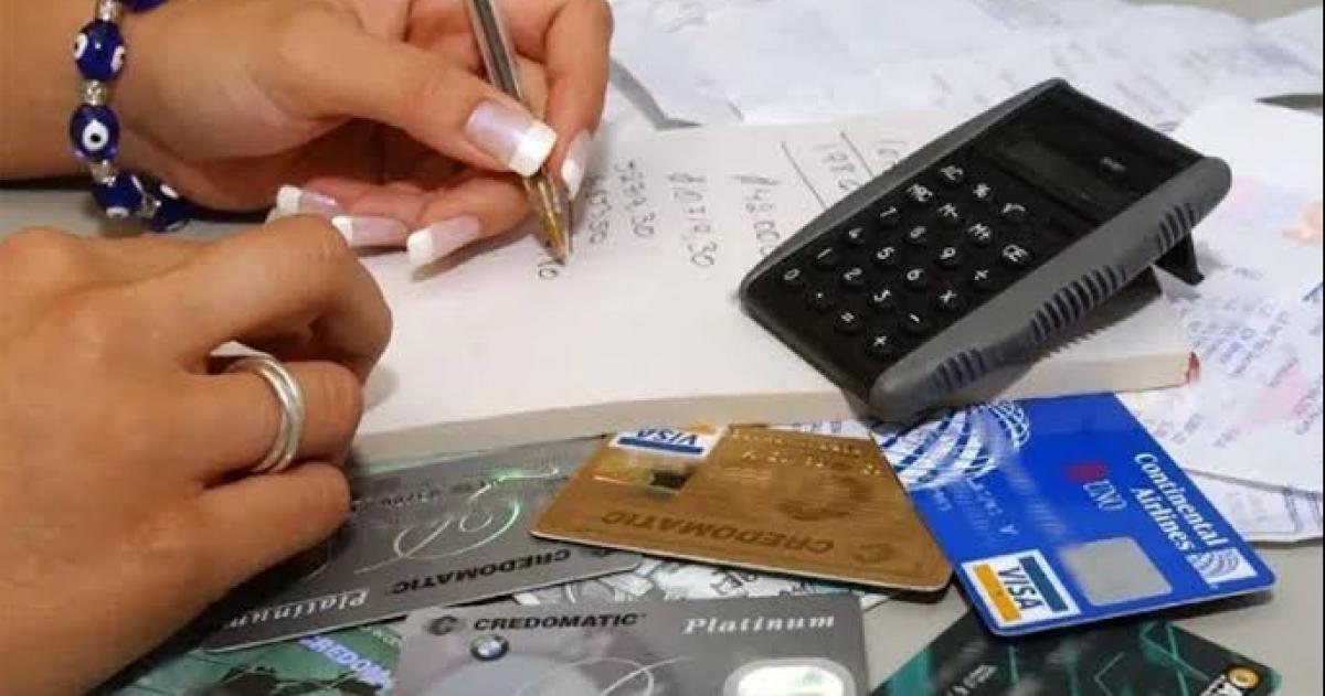 Morosidad récord: bancos dieron de baja 143 mil préstamos "irrecuperables"