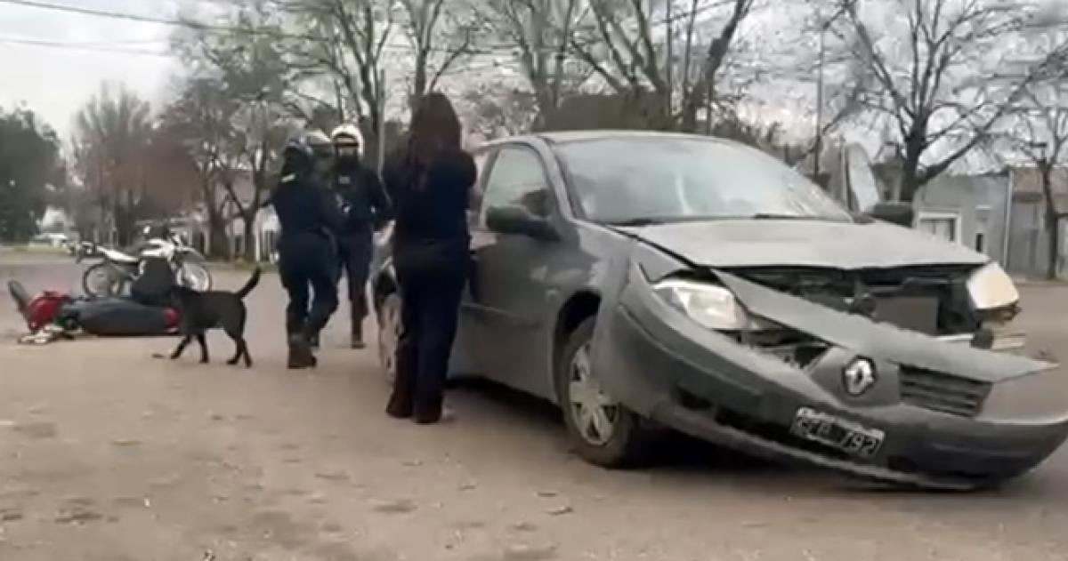 Una motociclista en terapia intensiva tras un violento choque en General Pico