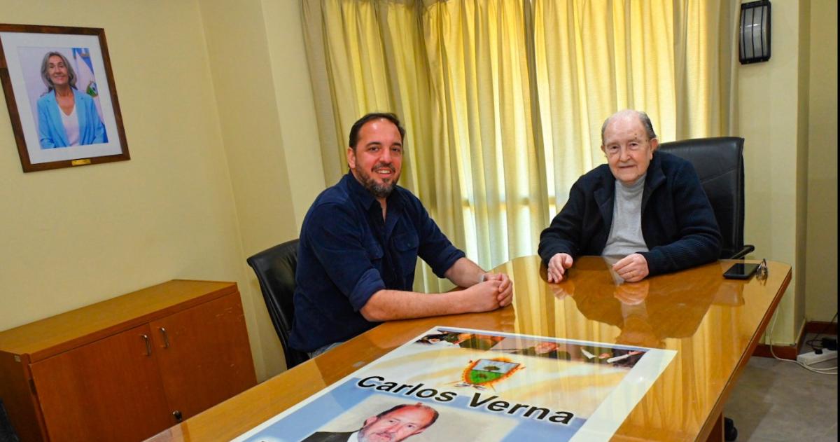 "Charla entre compañeros": Verna se mostró con Di Nápoli y dejó otro mensaje interno al PJ