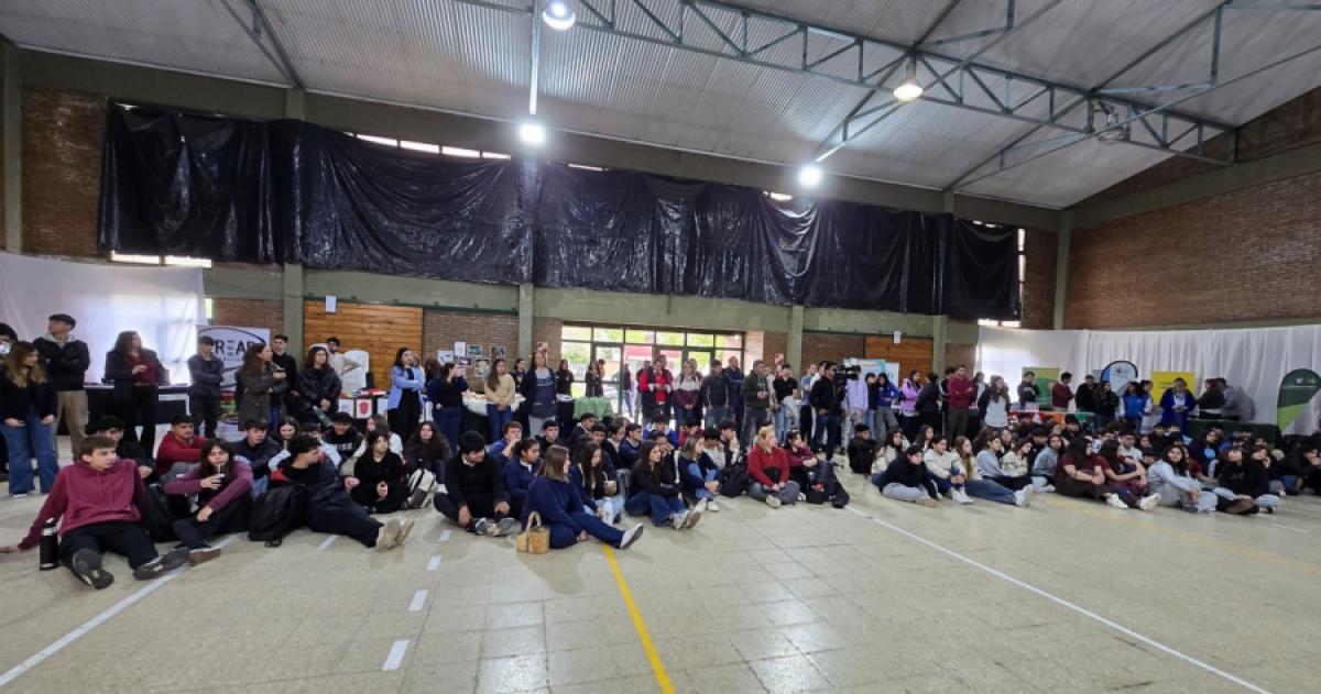 Eduardo Castex fue sede de la Expo Carreras Itinerante
