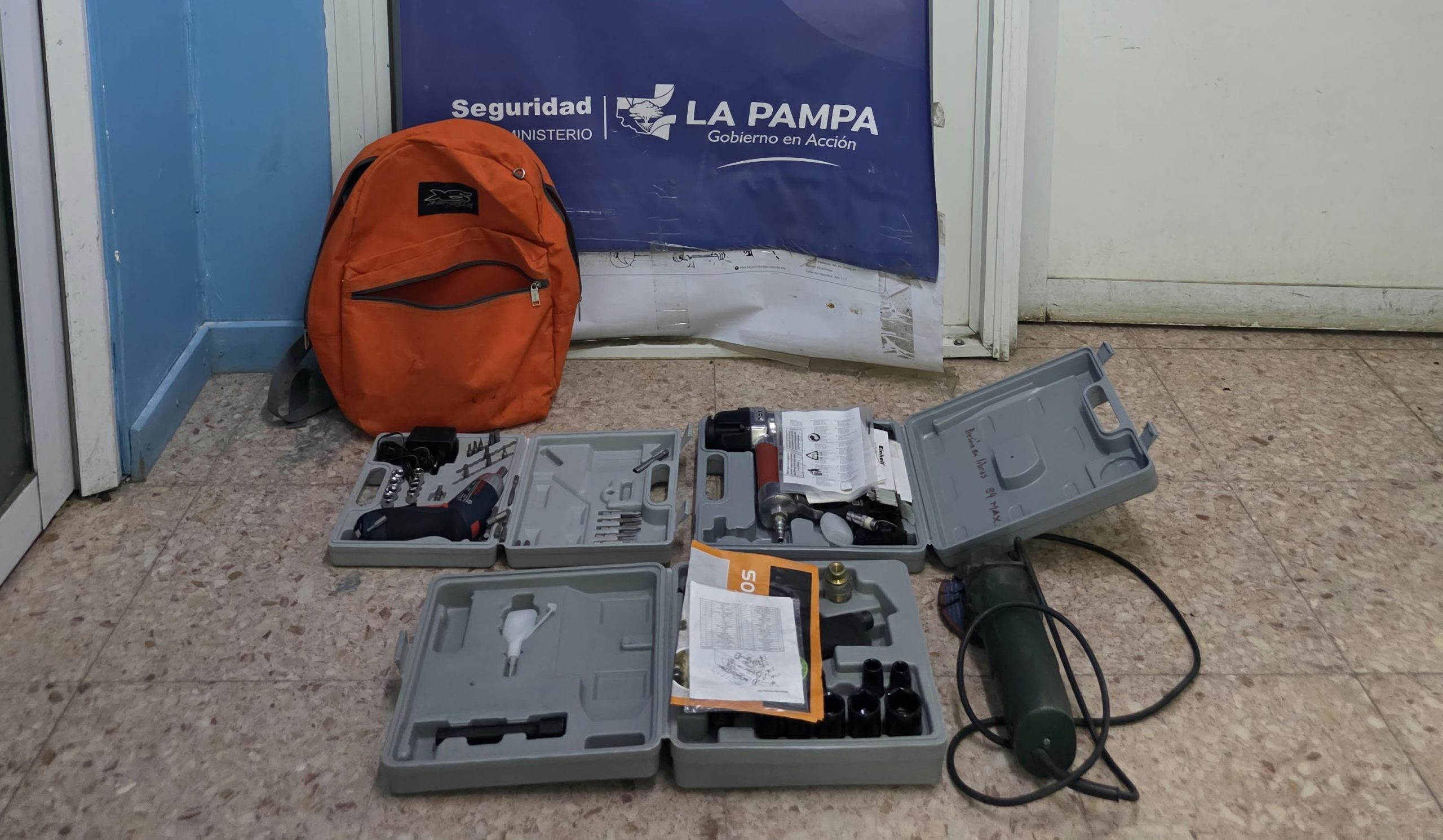 Dos detenidos por un robo y herramientas recuperadas