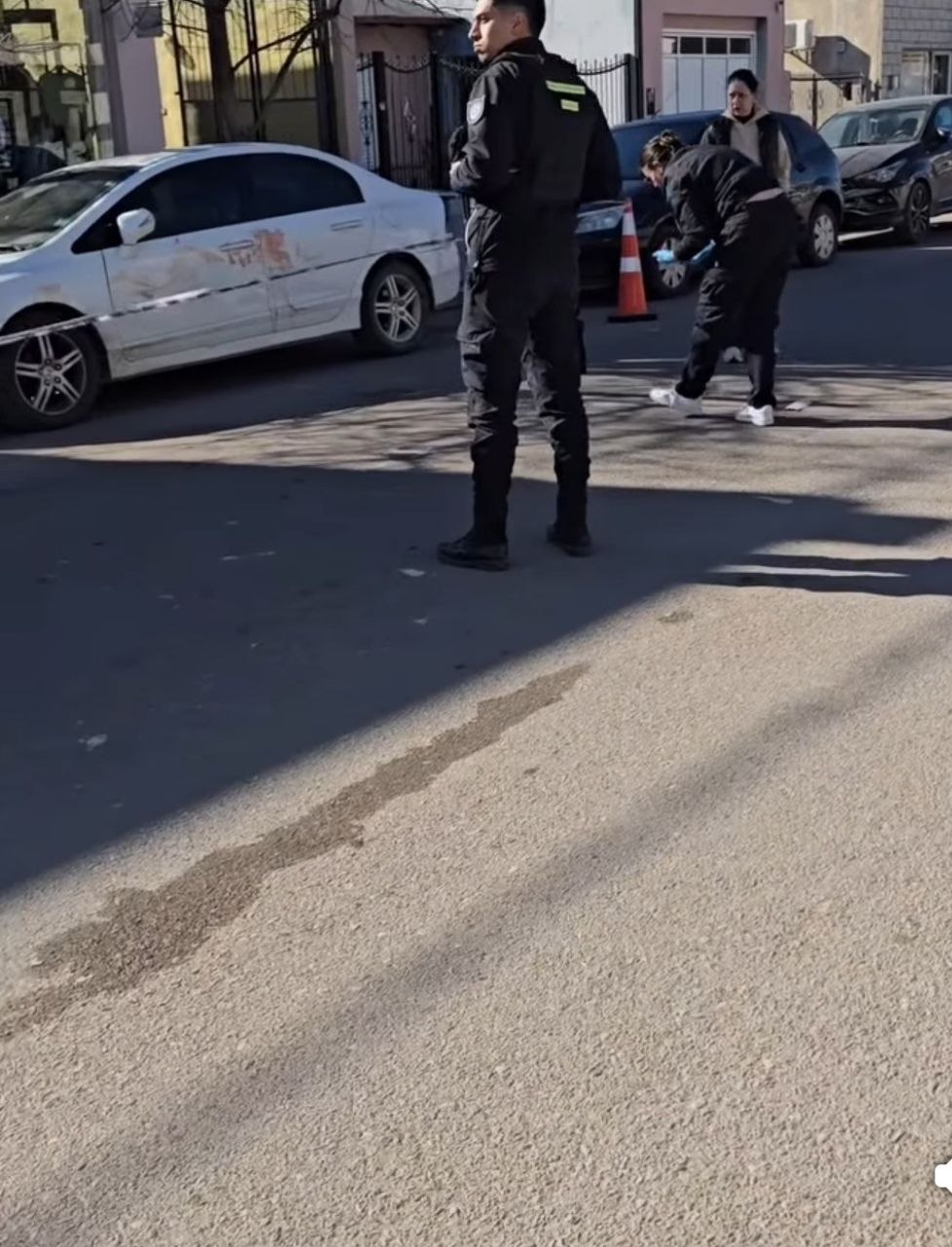 Una menor fue apuñalada a la salida del boliche en Castex: dos demorados y diferencias de larga data entre las jóvenes