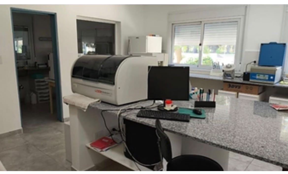 Obras en el laboratorio del Hospital de Trenel amplían su capacidad de respuesta