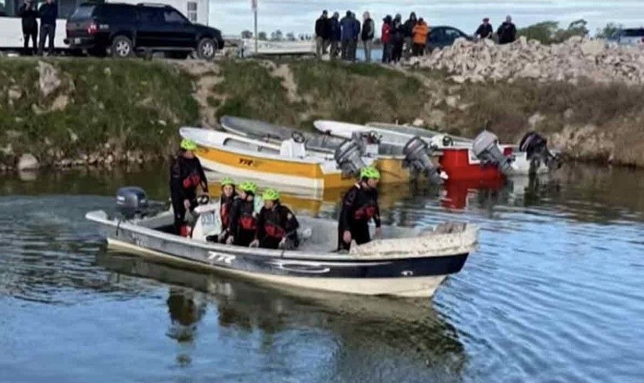 Tragedia en Guaminí: despiden a uno de los pescadores fallecidos tras el vuelco de una lancha