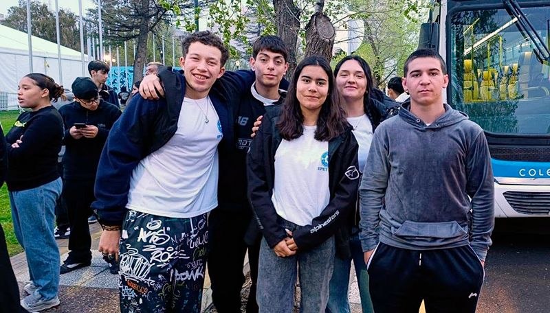 Estudiantes de la EPET 10 de Castex compiten en la final nacional de la Copa Robótica 2026 en Neuquén