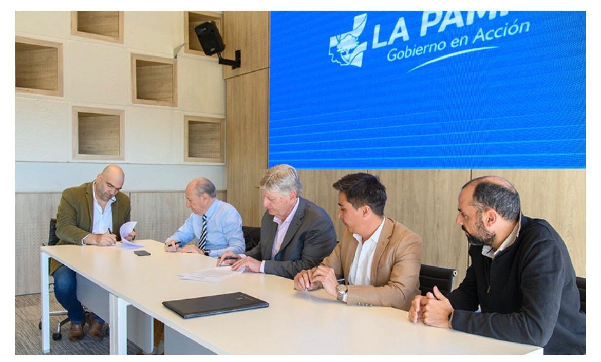 ZILIOTTO FIRMÓ EL CONTRATO PARA AMPLIAR SALUD MENTAL DEL FAVALORO-MOLAS: LA INVERSIÓN SUPERA LOS $6.300 MILLONES