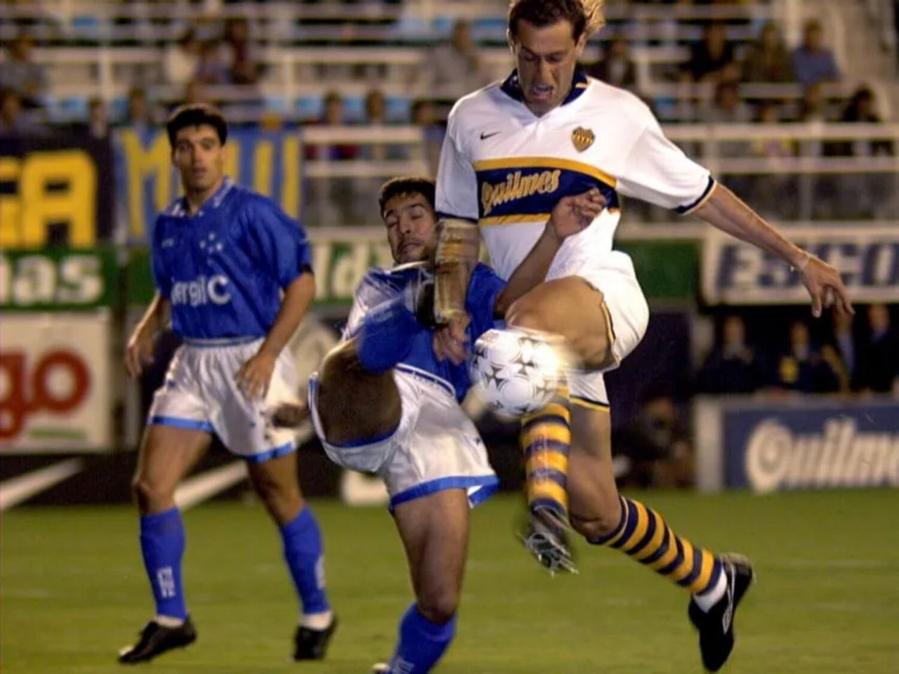 Jugó con Maradona y Riquelme, fue campeón con Boca y hoy trabaja en un country
