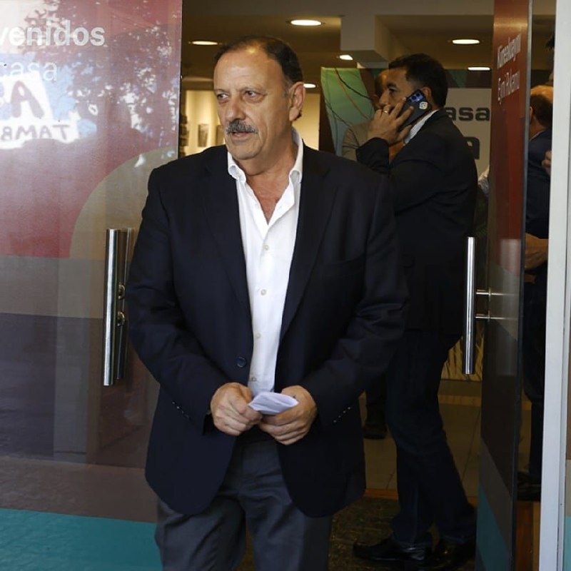 Quintela busca alejar a Jaldo, Jalil y Sáenz de Milei y acercarlos al peronismo