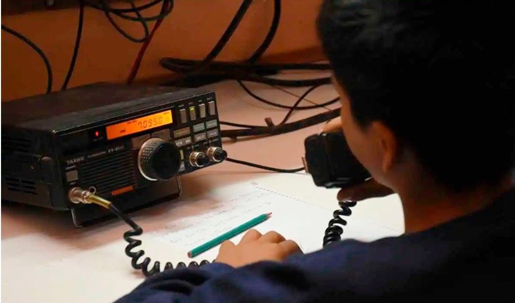 Un castense de 12 años, camino a convertirse en el radioaficionado más joven de La Pampa