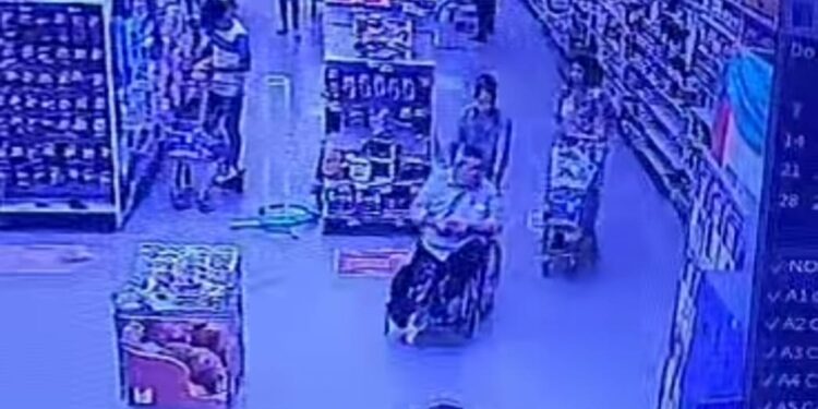 Castex Una Pareja Intentó Robar Mercadería En Un Supermercado Y Fueron Identificados Por Las 4191