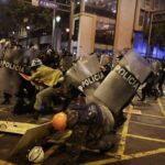 Crisis sin fin en Perú: un muerto en protestas y pedidos de renuncia al nuevo presidente