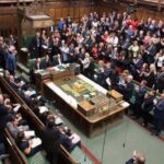 El MI5 advierte que espías chinos contactan a legisladores británicos a través de LinkedIn