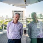 La historia del directivo que vive con Parkinson desde hace más de 10 años y transforma el límite en posibilidad