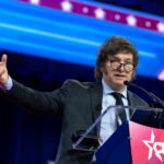 Ciudadanía por inversión: el Gobierno busca captar U$S 2.500 millones y otorgará pasaportes a extranjeros