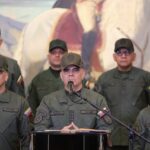 Aturdidos tras el operativo, los generales chavistas buscan la manera de retener su poder
