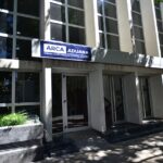 El Gobierno extendió por seis meses la exención de Ganancias e IVA para importar bienes esenciales