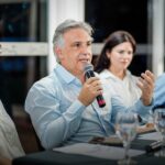 Sin nombrarlo, Llaryora marcará diferencias con Milei