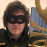 Mientras la Patagonia esta en llamas, Javier Milei presentó sus nuevas redes sociales en inglés con un video llamativo