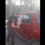 Un nene fue rescatado luego de que sus abuelos lo abandonen dentro del auto