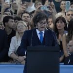 Milei exaltó la devolución del sable de San Martín y criticó a “los cipayos que desfinanciaron las Fuerzas Armadas”