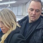 Denuncian que YPF y ARCA contrataron a la esposa de Adorni