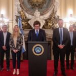 De la «aventura suicida» kirchnerista a «nosotros simplemente ganamos»: el discurso completo de Milei en Cadena Nacional por el fallo de YPF