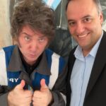 Javier Milei y sus medidas, EN VIVO: el Presidente vuelve a mostrarse hoy con Adorni para respaldarlo por el escándalo de los viajes y propiedades del jefe de Gabinete
