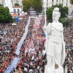 La conmemoración por los 50 años del golpe se mezcla en la grieta cada vez más mayor entre el Gobierno y el kirchnerismo