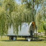 Escapadas: 5 glampings en estancias para desconectarse a menos de 2 horas de la ciudad