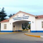 Una menor de 14 años golpeó a su madre en plena calle: la mujer fue hospitalizada