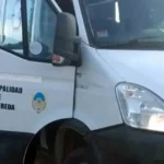 Formalizaron a dos jóvenes por un abuso sexual en la combi municipal de Winifreda