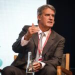 Prat-Gay volvió a cuestionar el programa de Milei: “Estamos en mitad del río y no hay ninguna garantía de que termine bien”