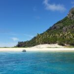 Un crucero encalla frente a la isla donde se filmó ‘Náufrago’.