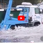 Suspendieron por 15 días al chofer que cruzó una calle inundada