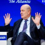 Sturzenegger habló del conflicto en el SMN  y dijo que se destinan “millones de dólares” al pago de sueldos